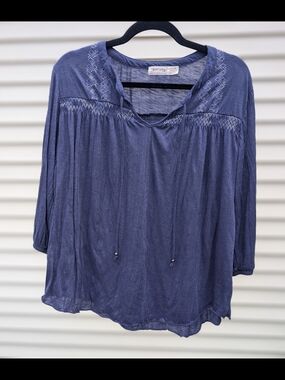 Faded Glory Indigo Peasant Top with Embroidered Yoke
